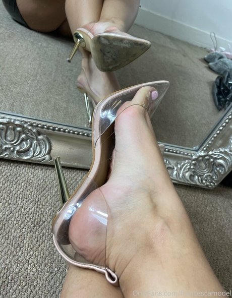 Naakte gelekte OnlyFans-foto van Francescamodel