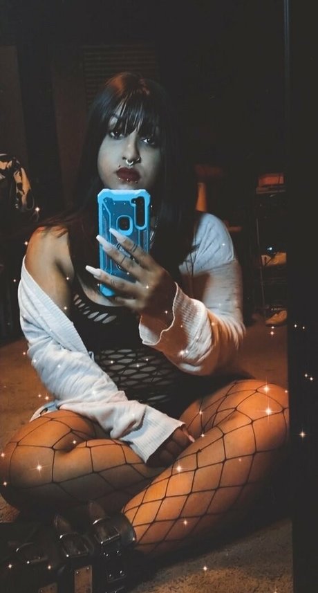Raeraejiggles