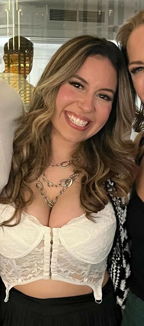 Larissa Cambusano
