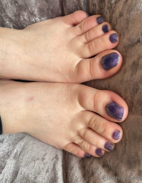 Elliemaesfeet