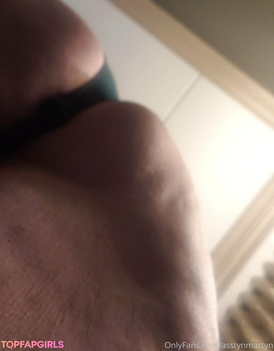 Naakte gelekte OnlyFans-foto van Asstynmartyn #41 Naakte gelekte OnlyFans-foto van Asstynmartyn #41