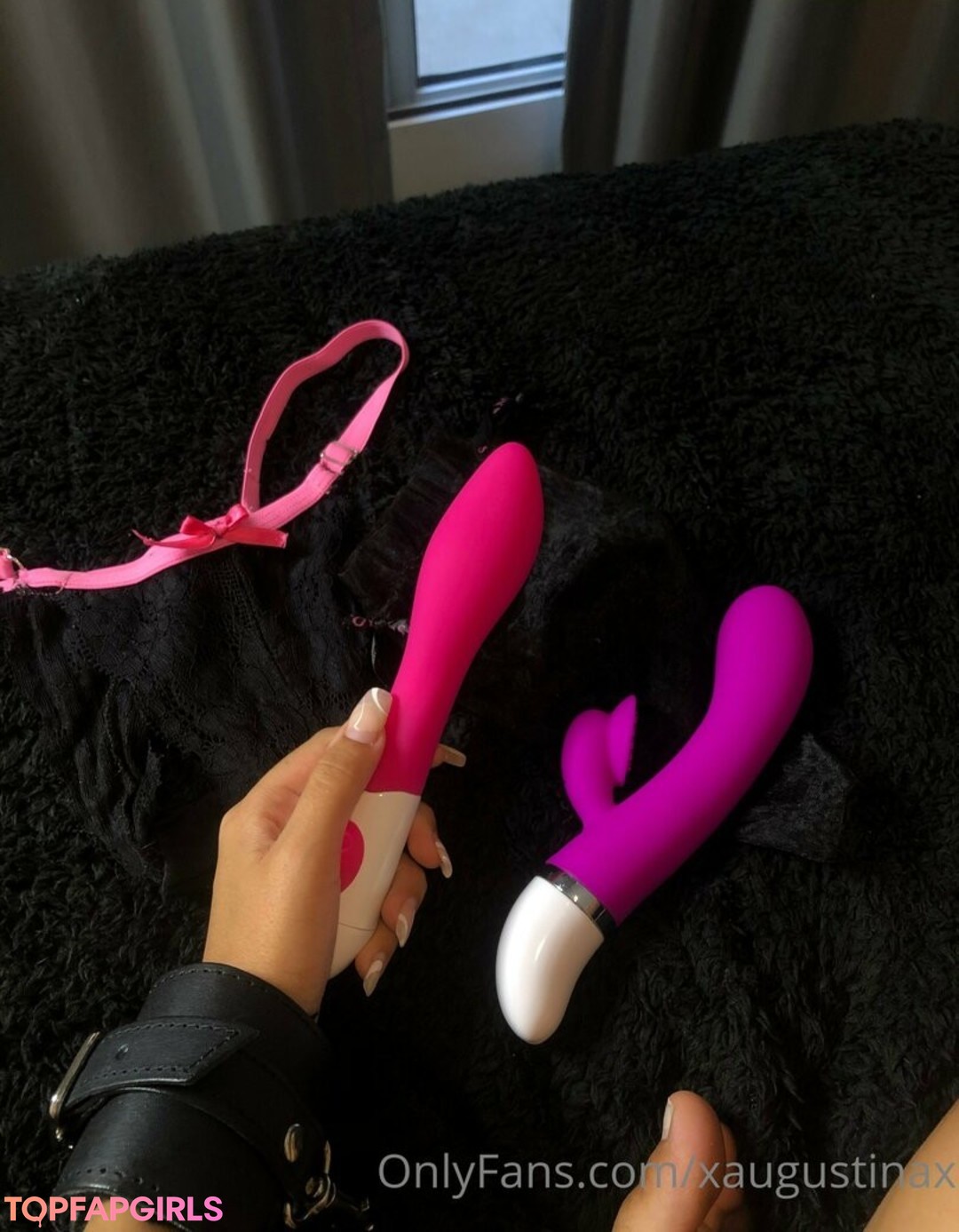 Naakte gelekte OnlyFans-foto van Xaugustinax #31 Naakte gelekte OnlyFans-foto van Xaugustinax #31
