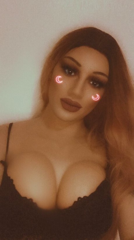 Roman Rose