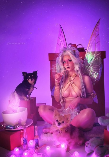 Naakte gelekte OnlyFans-foto van Jannet Incosplay