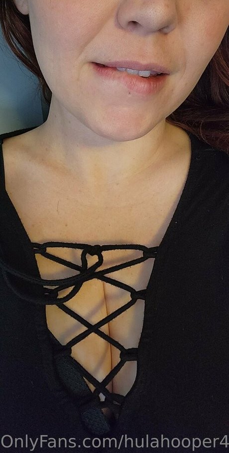 Naakte gelekte OnlyFans-foto van Hulahooper420