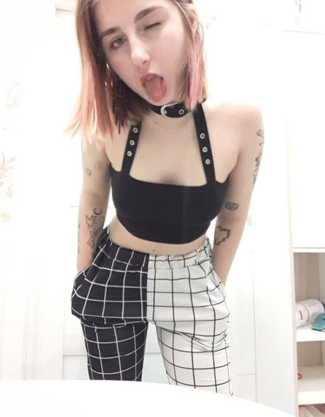 Aliceimmodest