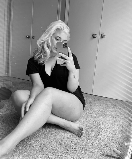 Pretty Feet