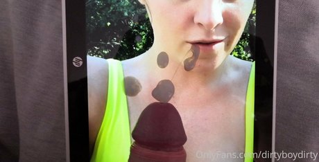 Naakte gelekte OnlyFans-foto van Dirtyboydirty