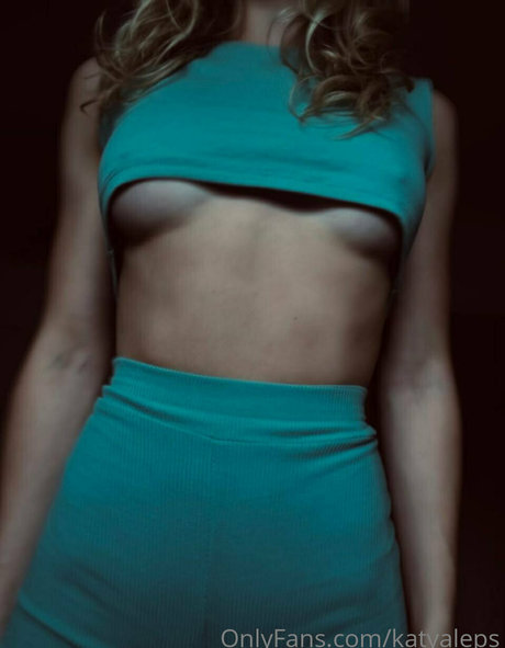 Naakte gelekte OnlyFans-foto van Katyatabasco