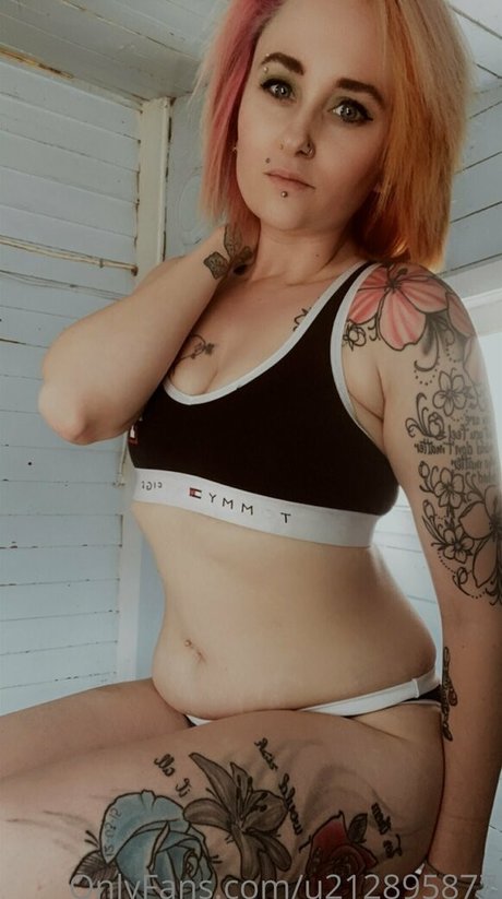 Naakte gelekte OnlyFans-foto van Yourfantasy527ca