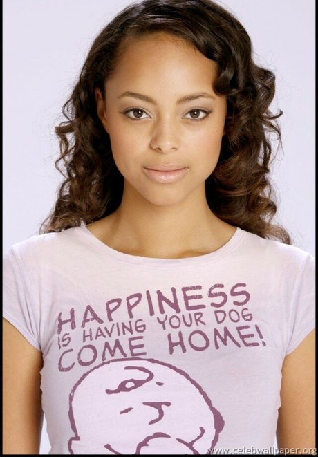Naakte gelekte OnlyFans-foto van Amber Stevens West