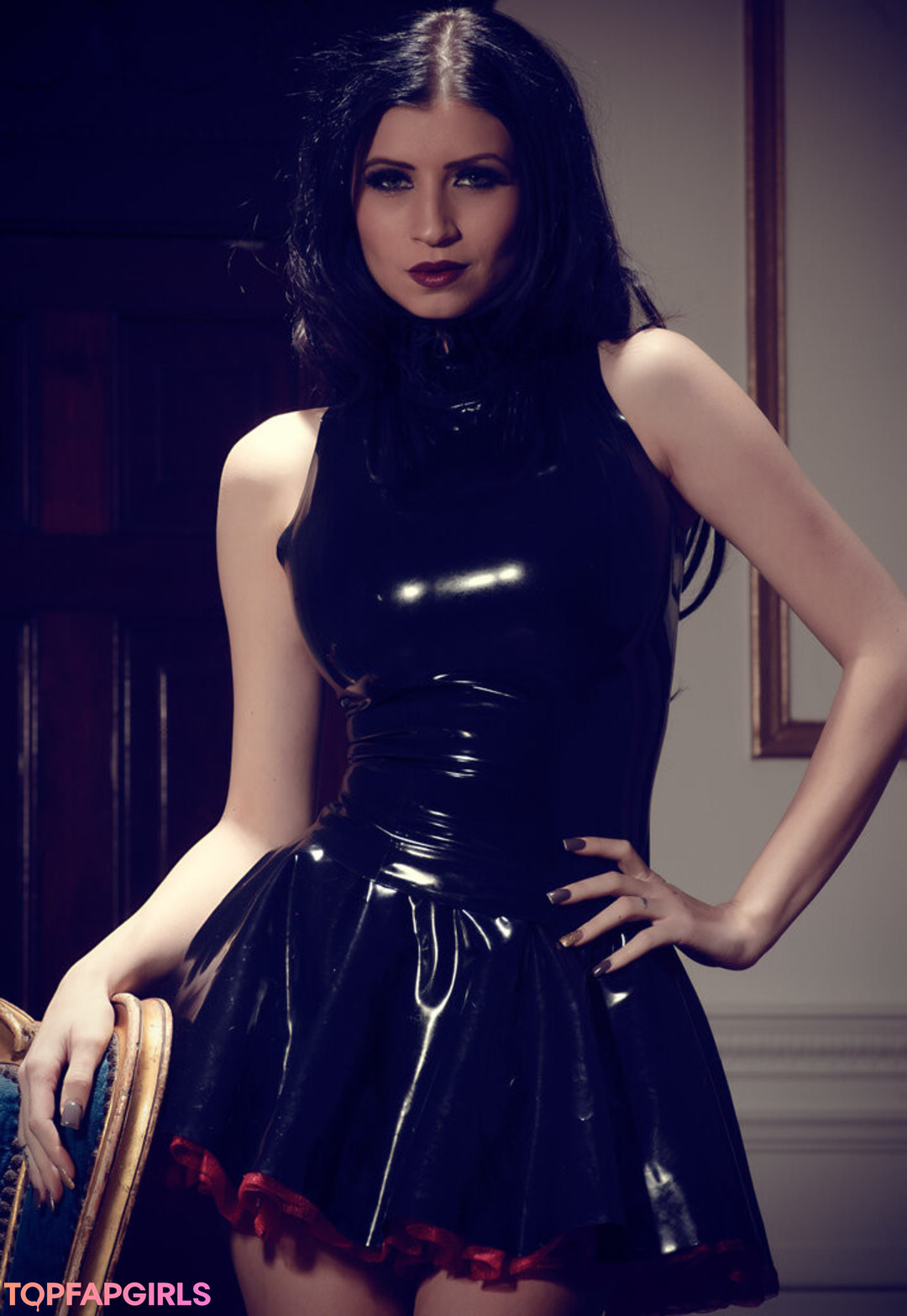 Naakte gelekte OnlyFans-foto van Lillyroma1982 #1620