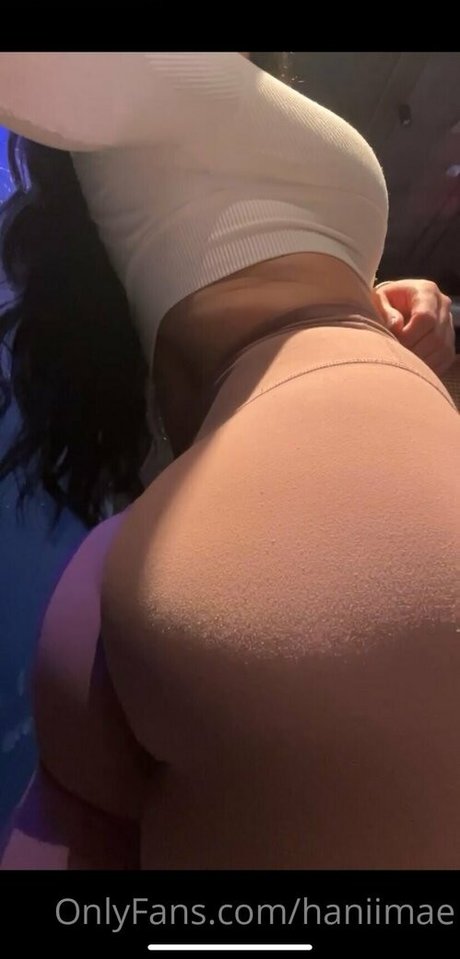 Naakte gelekte OnlyFans-foto van Haniimae