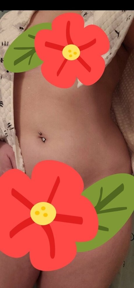 Naakte gelekte OnlyFans-foto van Craazycatladyfree