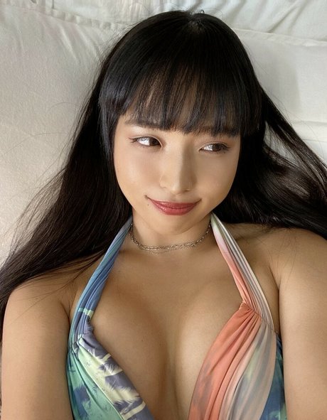 Naakte gelekte OnlyFans-foto van Azusa Igarashi