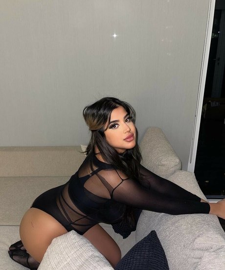 Naakte gelekte OnlyFans-foto van Kiran