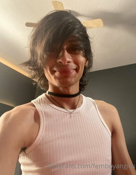 Femboyangiesfeet