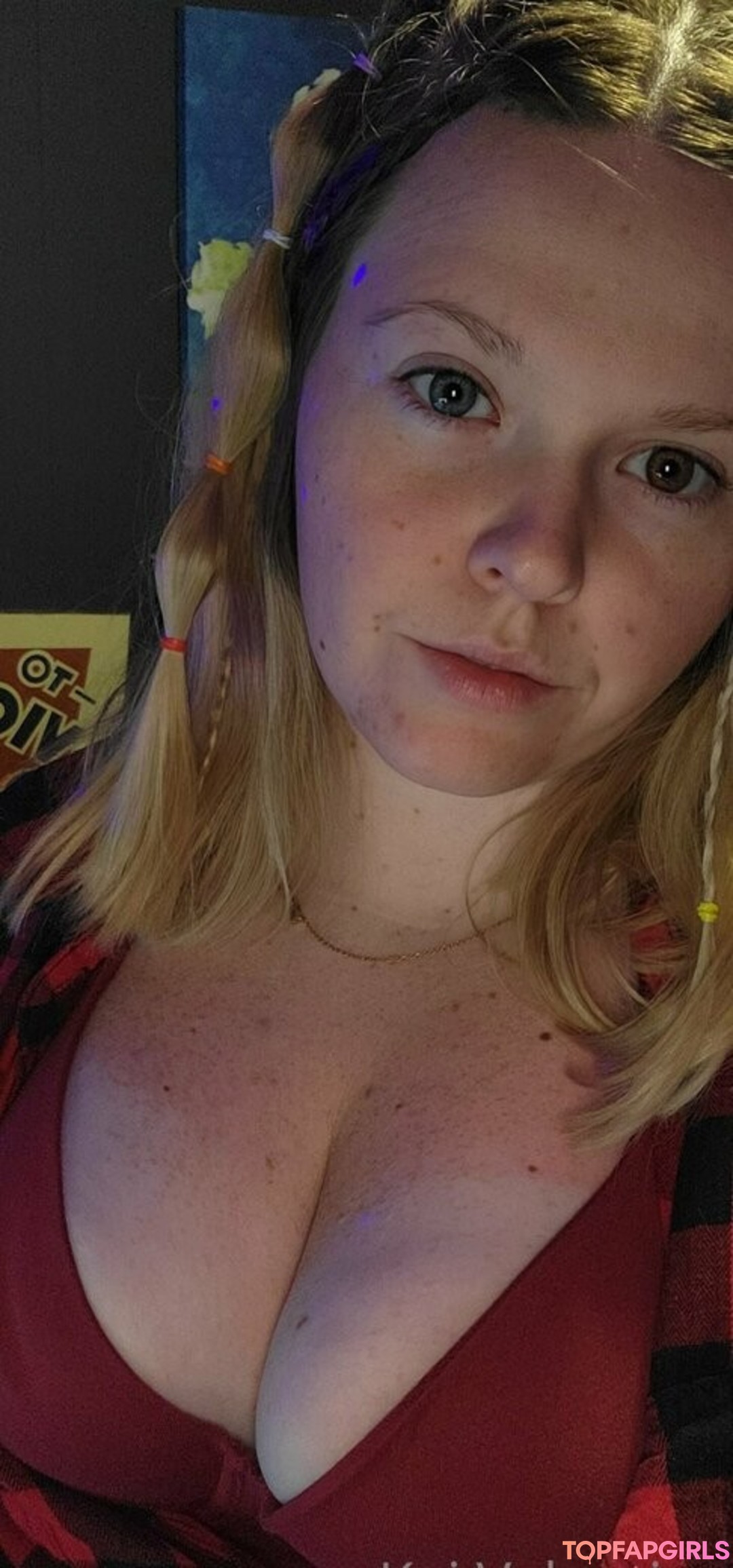 Naakte gelekte OnlyFans-foto van Infinitlykai #6 Naakte gelekte OnlyFans-foto van Infinitlykai #6