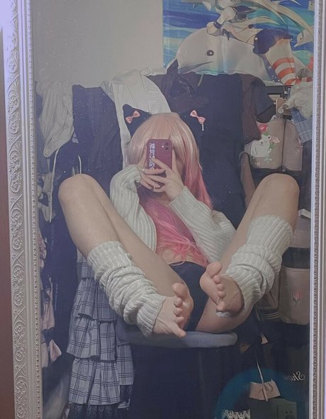 Naakte gelekte OnlyFans-foto van Siokaratako