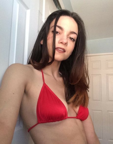 Lauren Lavera