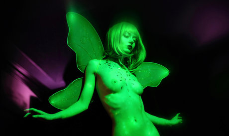 Naakte gelekte OnlyFans-foto van Ohthumbelina