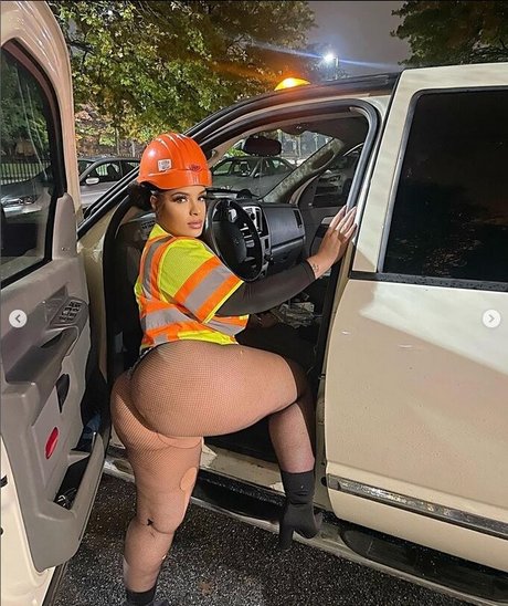 Naakte gelekte OnlyFans-foto van Mickeyymonett