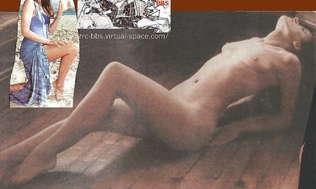 Naakte gelekte OnlyFans-foto van Carole Smillie