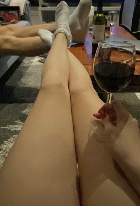 Naakte gelekte OnlyFans-foto van Caracagl