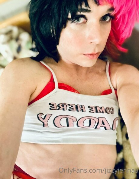 Jizzyjennaa