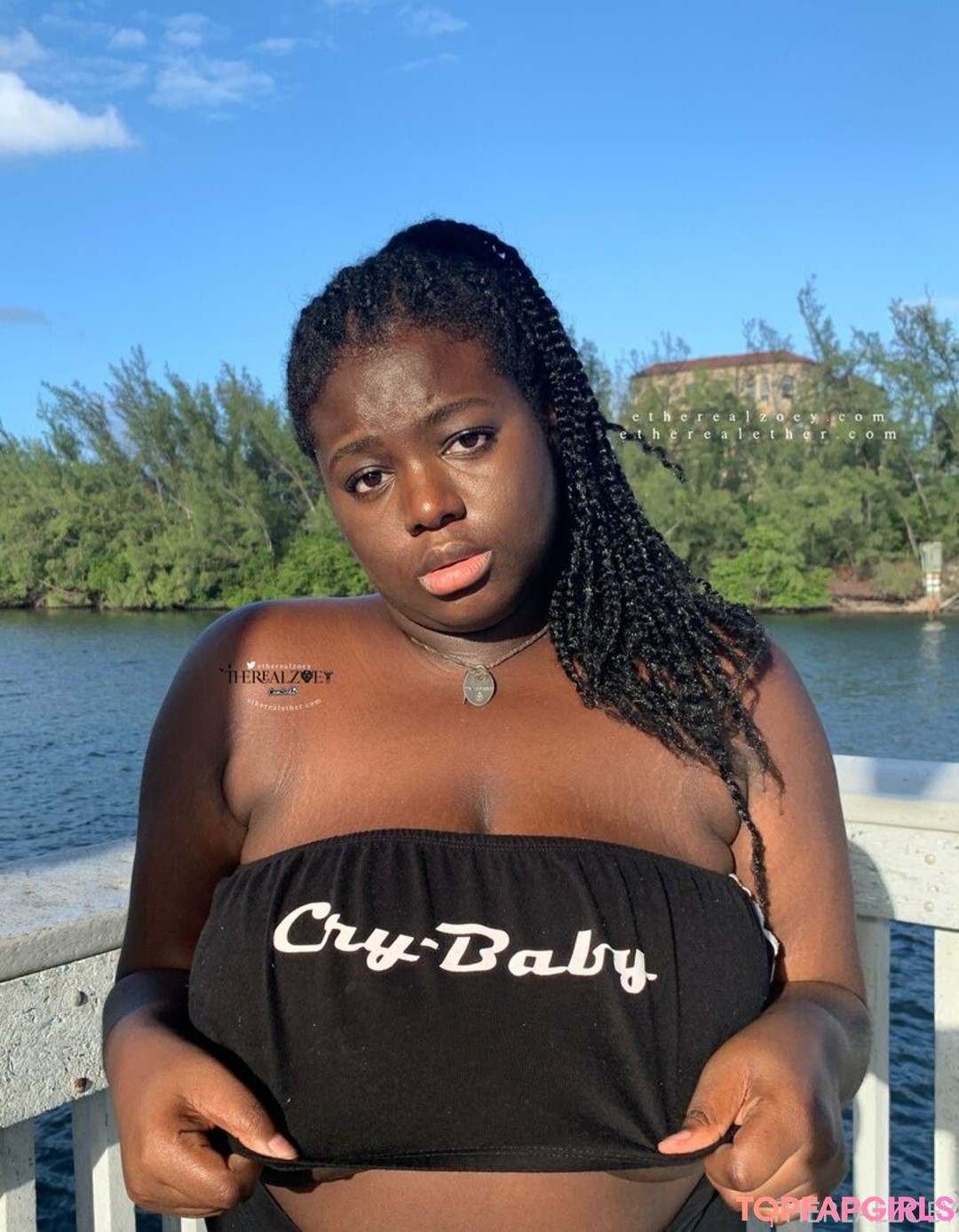 Naakte gelekte OnlyFans-foto van Therealzoey #34 Naakte gelekte OnlyFans-foto van Therealzoey #34