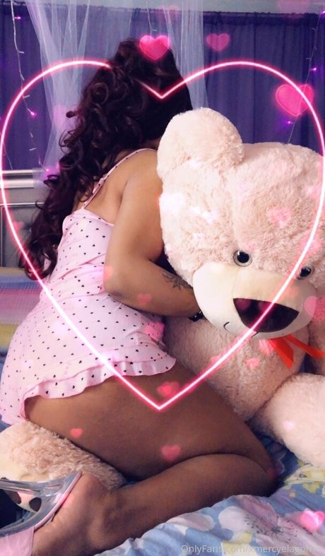 Naakte gelekte OnlyFans-foto van Xmercyelagofree