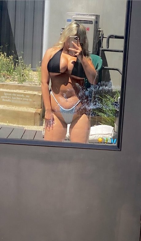 Chloe C