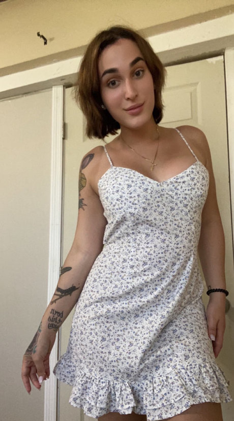 Naakte gelekte OnlyFans-foto van Anabarbie1996