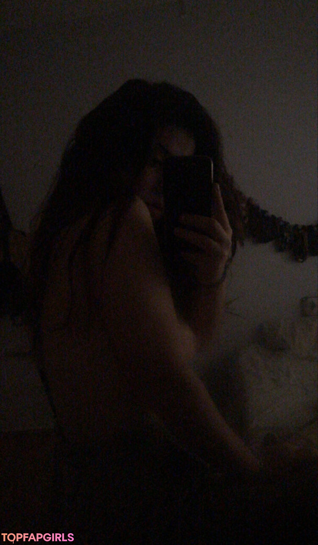 Naakte gelekte OnlyFans-foto van Madelinerosess #2 Naakte gelekte OnlyFans-foto van Madelinerosess #2