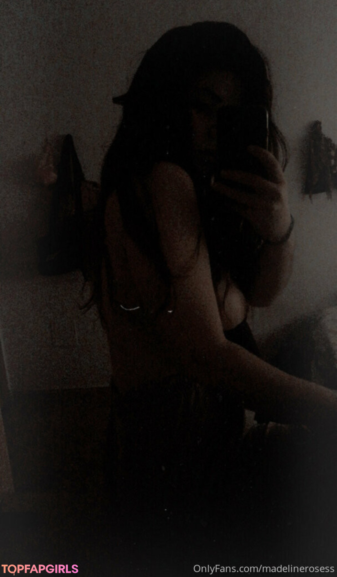 Naakte gelekte OnlyFans-foto van Madelinerosess #3 Naakte gelekte OnlyFans-foto van Madelinerosess #3