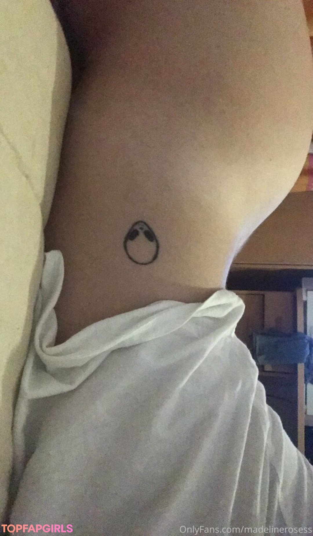 Naakte gelekte OnlyFans-foto van Madelinerosess #5 Naakte gelekte OnlyFans-foto van Madelinerosess #5