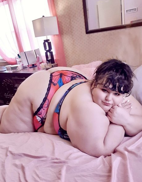 Thebbwarabellarose