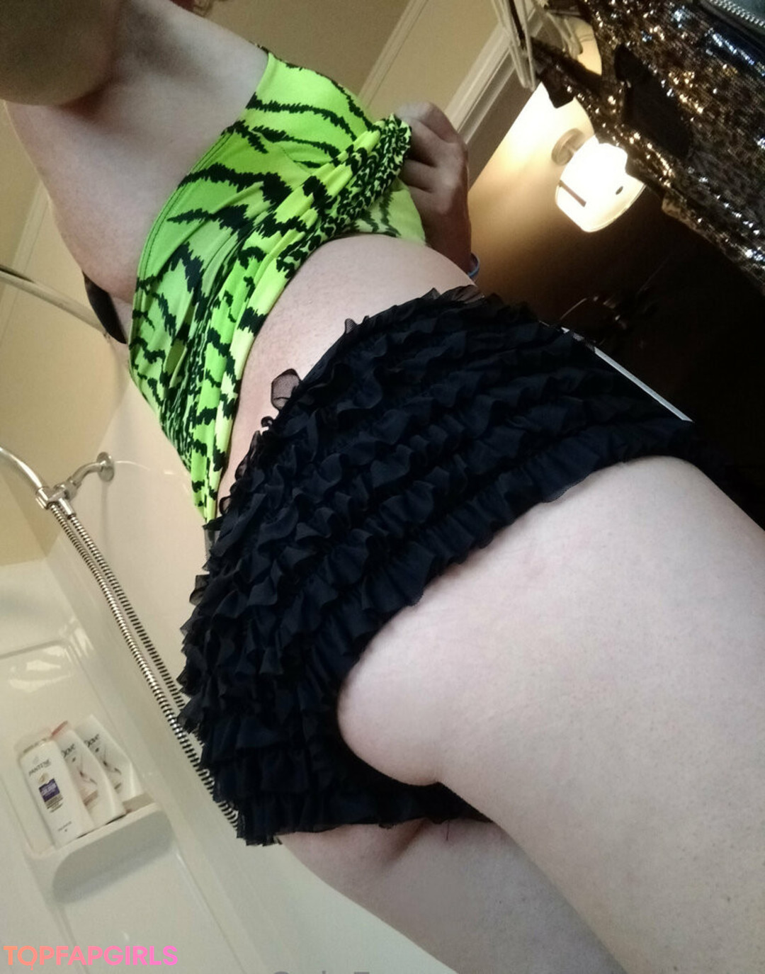 Naakte gelekte OnlyFans-foto van Francescatg #16 Naakte gelekte OnlyFans-foto van Francescatg #16