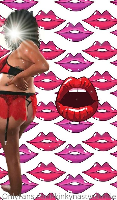 Naakte gelekte OnlyFans-foto van Kinkynastycamille