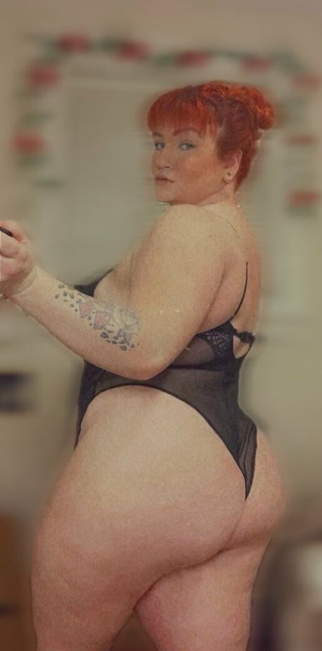 Naakte gelekte OnlyFans-foto van Fionaryder26