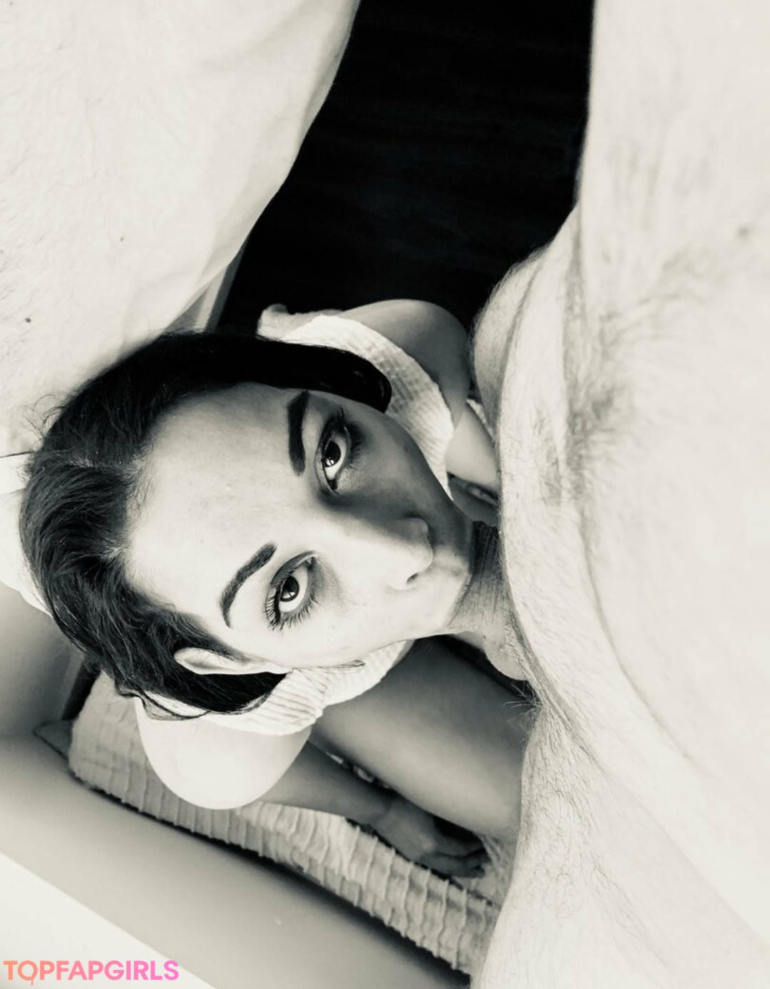 Naakte gelekte OnlyFans-foto van Celestrious #16 Naakte gelekte OnlyFans-foto van Celestrious #16