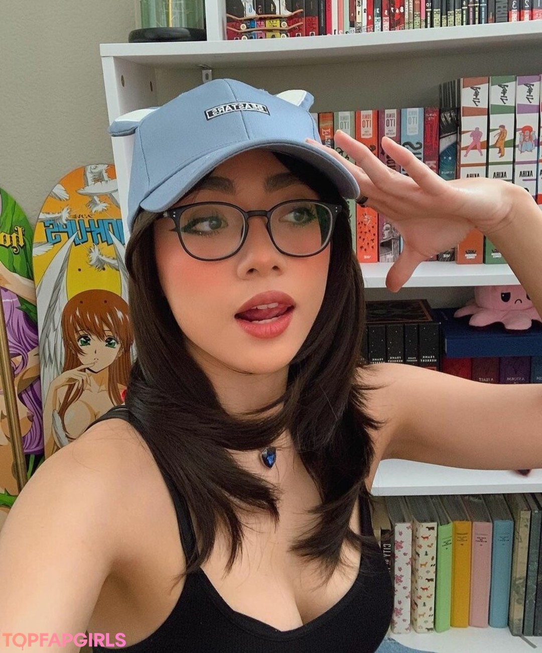 Naakte gelekte OnlyFans-foto van Honeebelle #89 Naakte gelekte OnlyFans-foto van Honeebelle #89