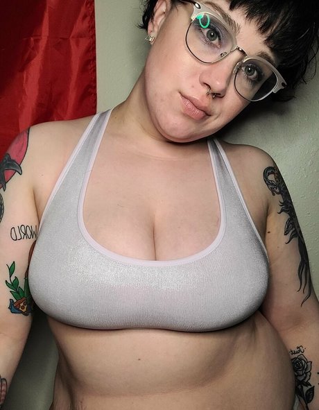 Thequeenhasarrived