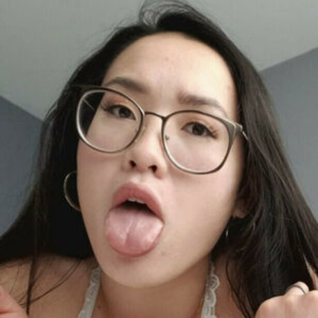 Naakte gelekte OnlyFans-foto van Materialsgirl