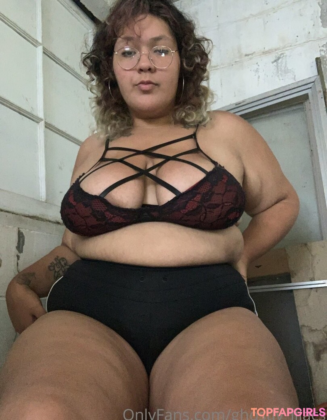 Naakte gelekte OnlyFans-foto van Ghostlylilacs #69 Naakte gelekte OnlyFans-foto van Ghostlylilacs #69