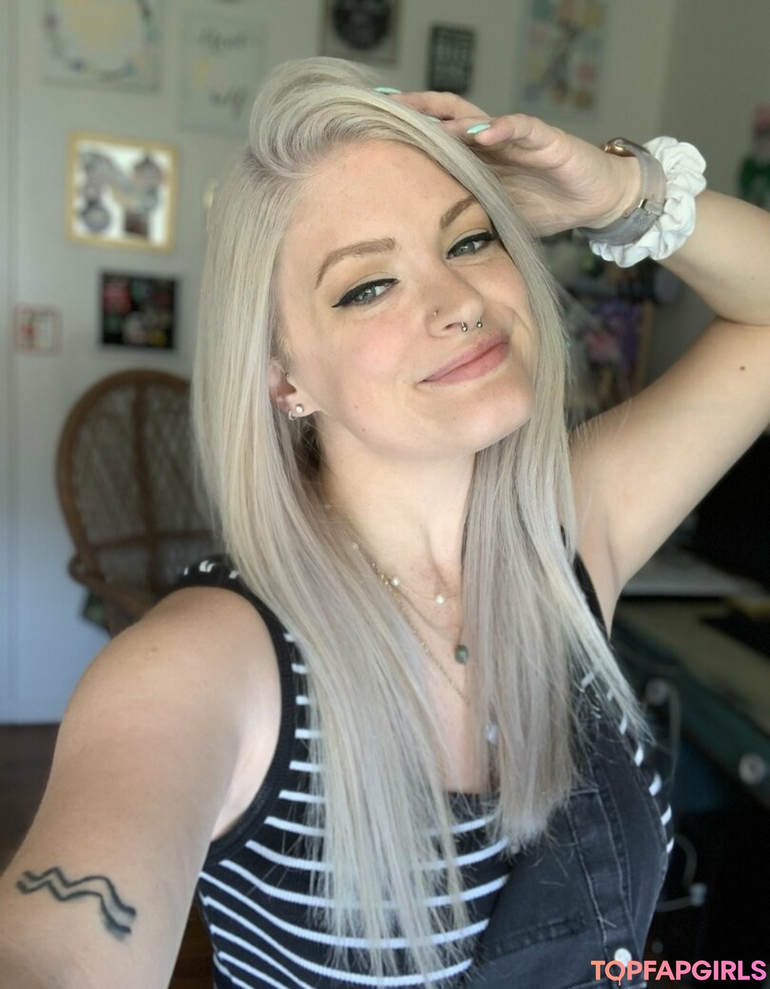 Naakte gelekte OnlyFans-foto van Gabbbangablefree #296 Naakte gelekte OnlyFans-foto van Gabbbangablefree #296