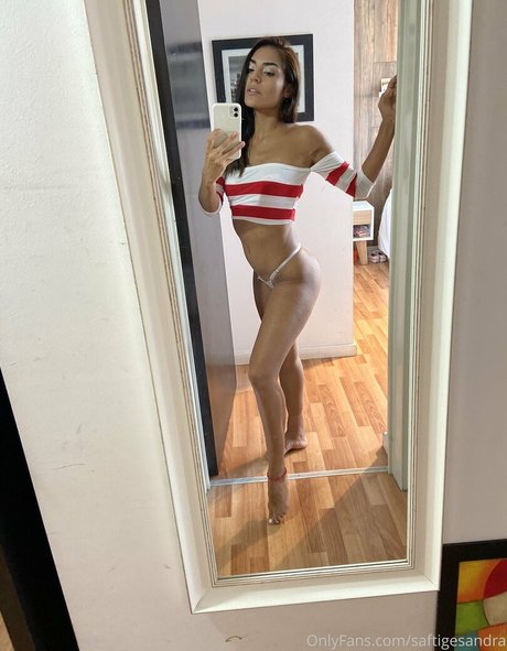 Bellafoxtv