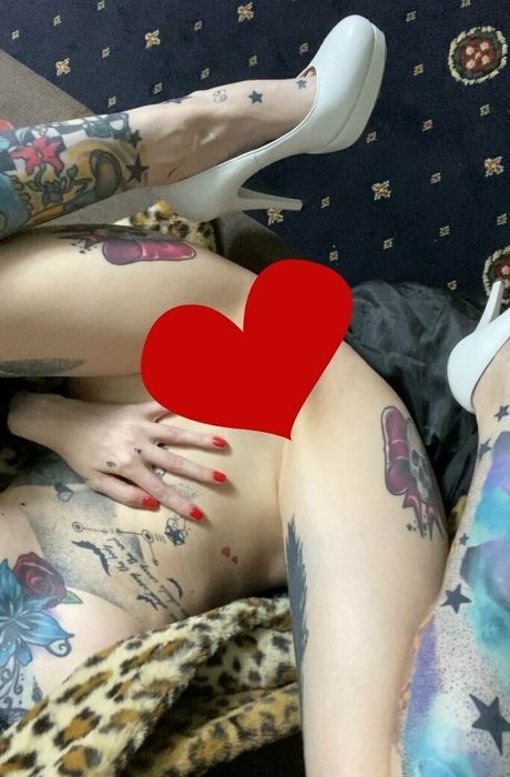 Naakte gelekte OnlyFans-foto van Angelicadynamite