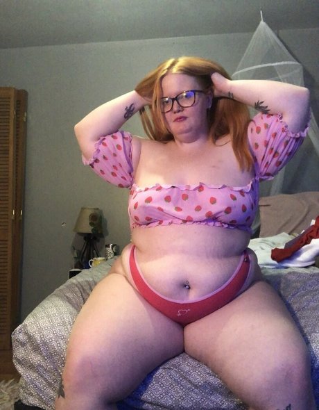 Naakte gelekte OnlyFans-foto van Chubbyhannah
