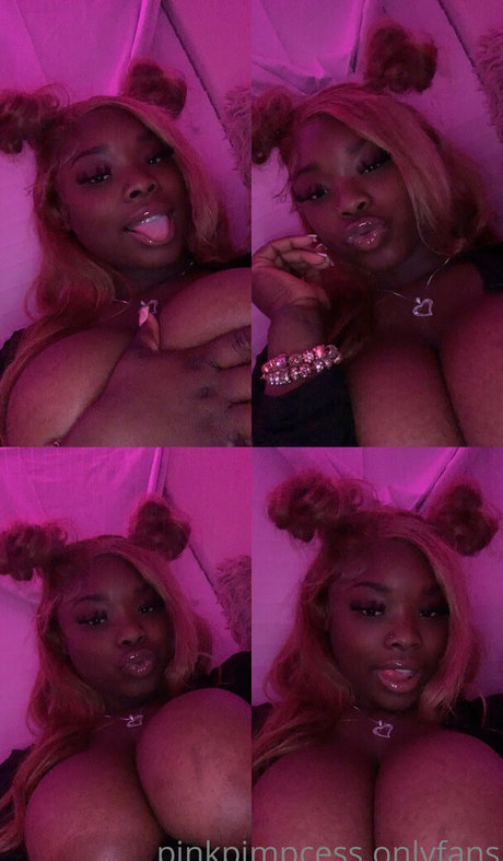 Naakte gelekte OnlyFans-foto van Pinkpimpcess